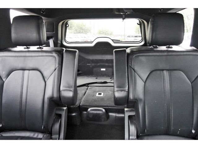 Used 2018 Ford Expedition Limited w/ Equipment Group 301A RWD image 13