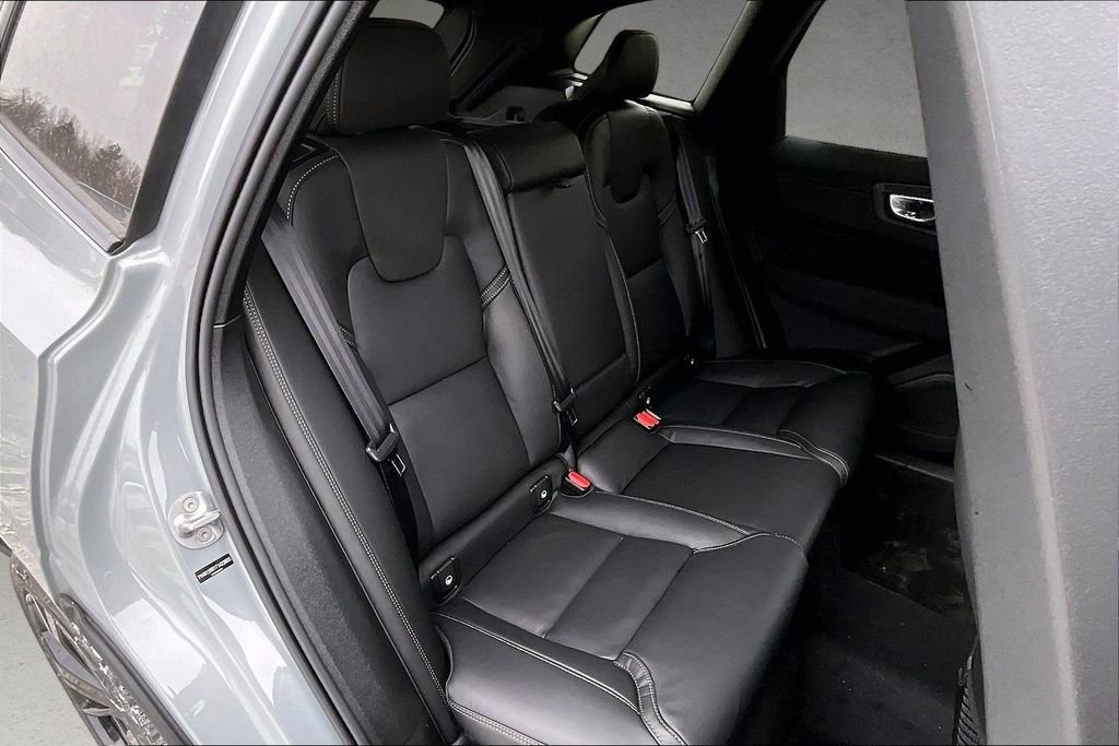 New 2026 Volvo XC60 B5 Ultra w/ Protection Package Premier image 10
