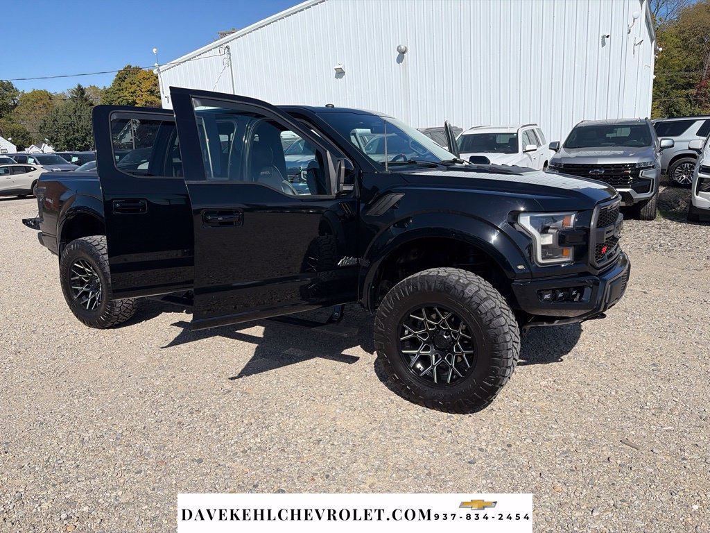Used 2018 Ford F150 Raptor w/ Equipment Group 802A Luxury AWD/4WD image 34