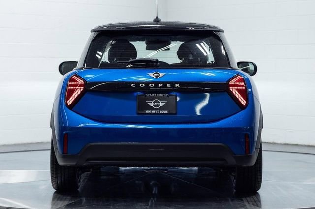 New 2026 MINI Cooper 2-Door Hardtop image 7