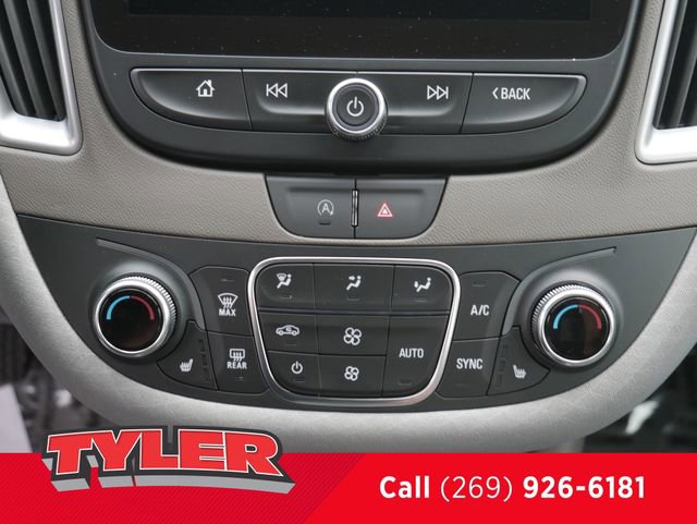 Used 2025 Chevrolet Malibu LT image 31