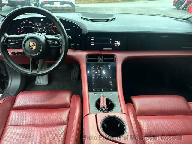 Used 2023 Porsche Taycan image 23