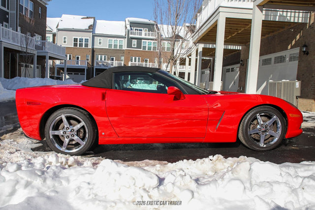 Used 2007 Chevrolet Corvette Convertible w/ Preferred Equipment Group RWD image 21