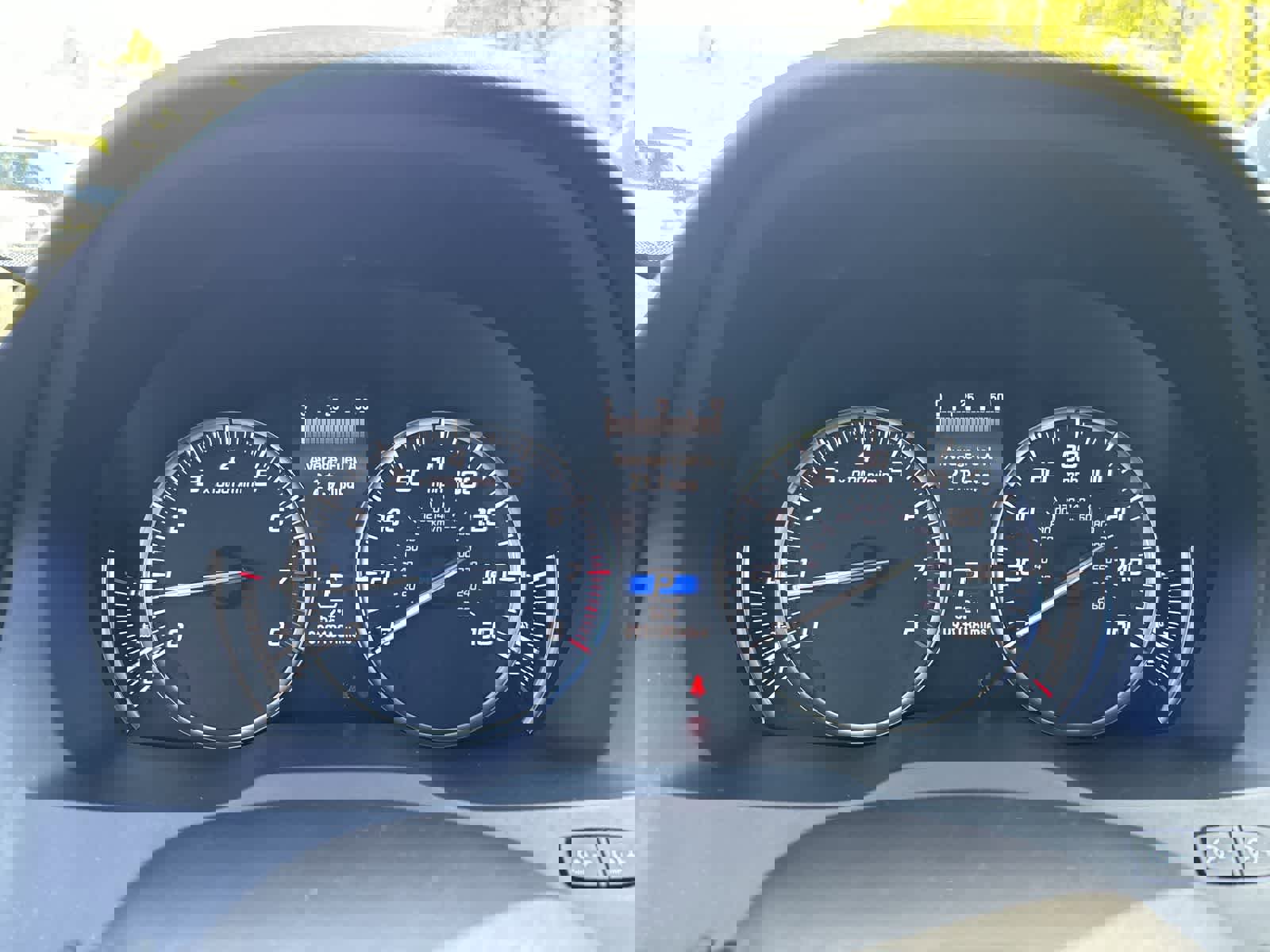 Used 2017 Acura MDX SH-AWD image 11