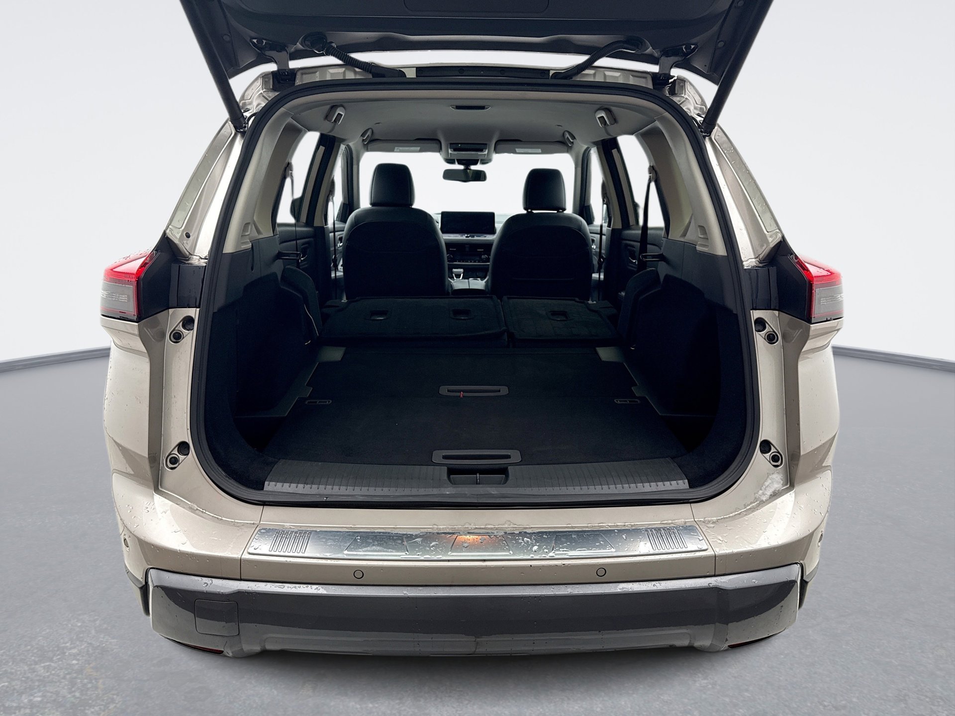 Used 2024 Nissan Rogue SL image 23