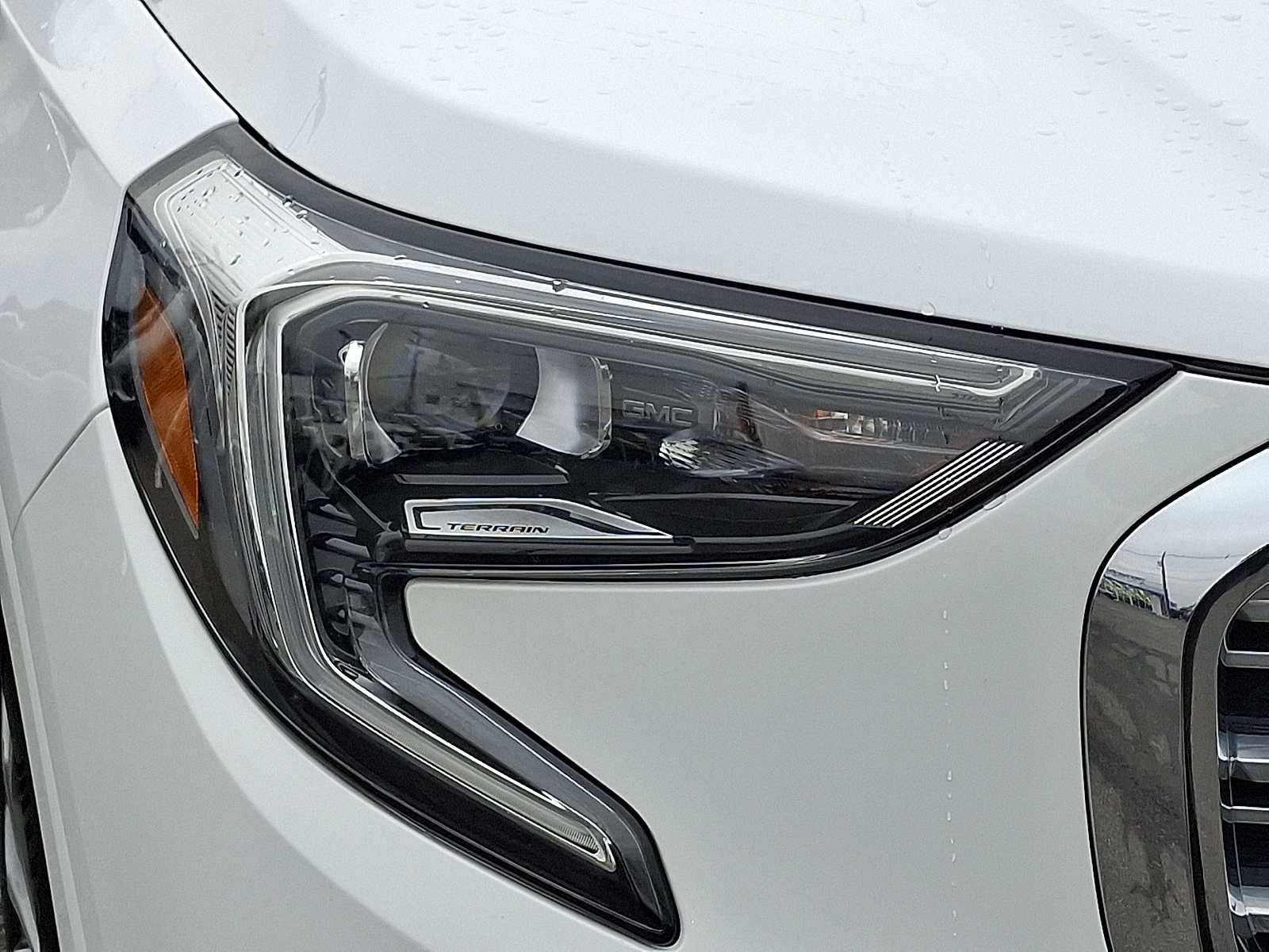 Used 2019 GMC Terrain Denali w/ Driver Alert Package II image 10