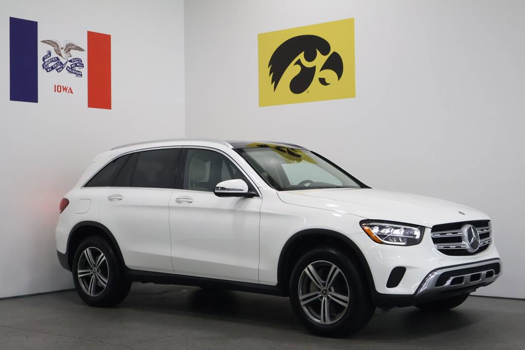 Used 2020 Mercedes-Benz GLC 300 4MATIC image 1