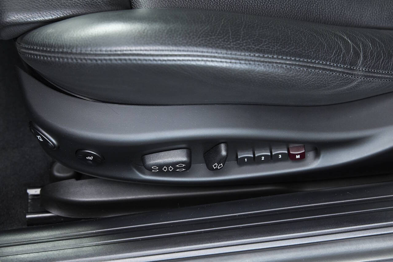 Used 2006 BMW M6 Coupe RWD image 84