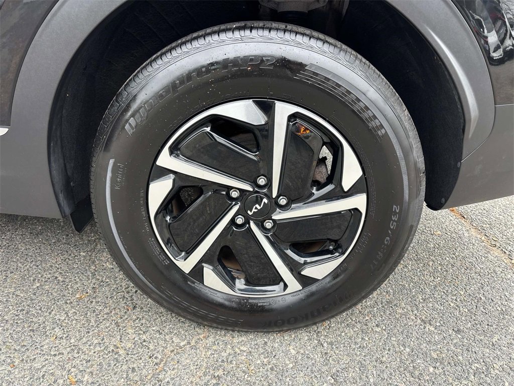 Used 2024 Kia Sportage LX image 30