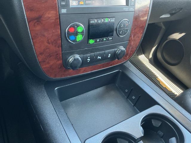 Used 2013 Chevrolet Tahoe 4WD Hybrid image 23