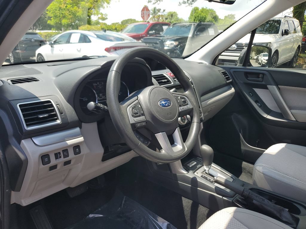 Used 2017 Subaru Forester 2.5i Premium AWD/4WD image 22