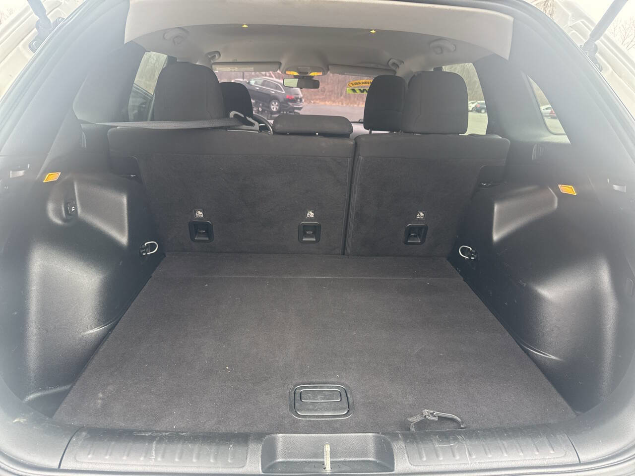 Used 2020 Jeep Cherokee Latitude w/ Cold Weather Group image 22