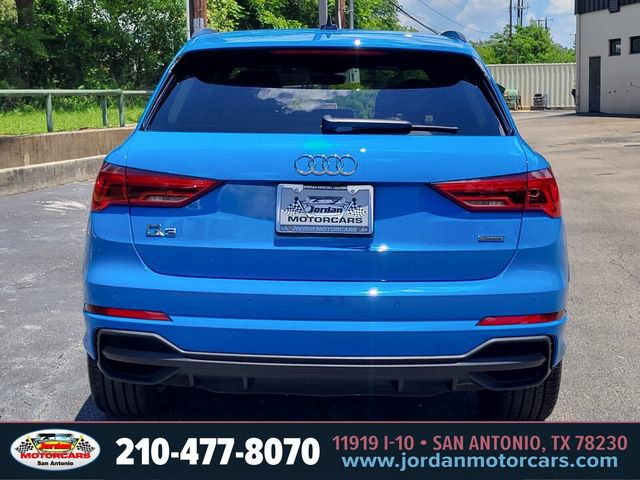 Used 2023 Audi Q3 2.0T Premium w/ Black Optic Sport Package AWD/4WD image 4