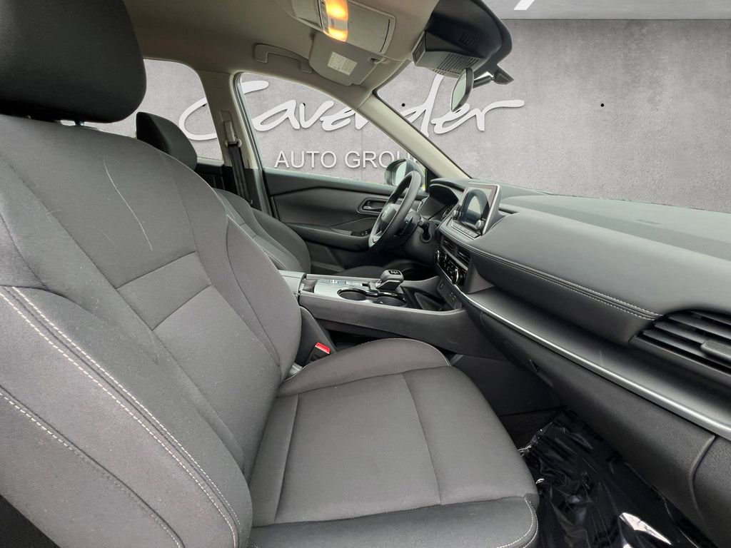 Certified 2026 Nissan Rogue S FWD image 24