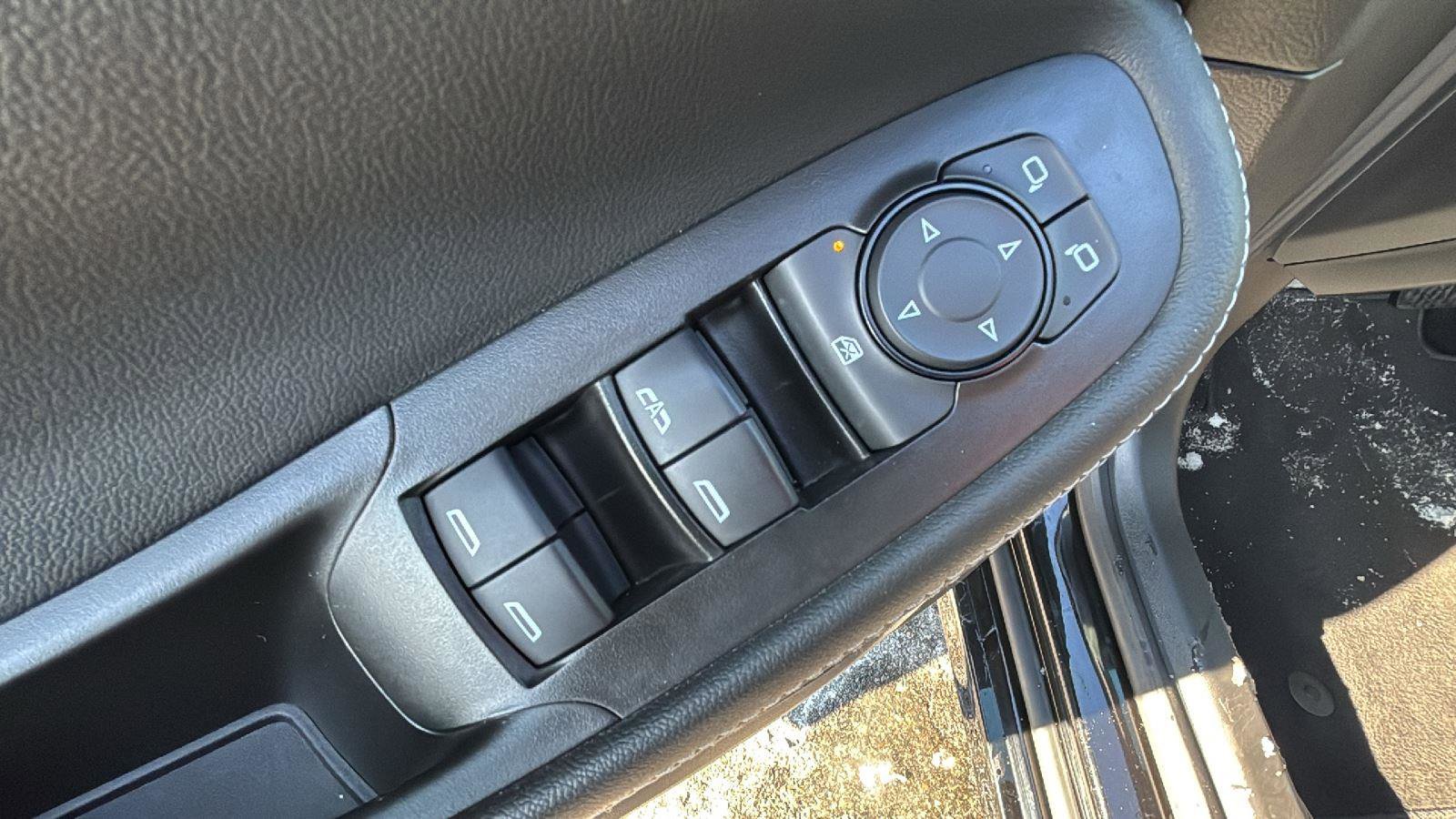 Used 2024 Buick Encore GX Sport Touring w/ Experience Buick Package image 23