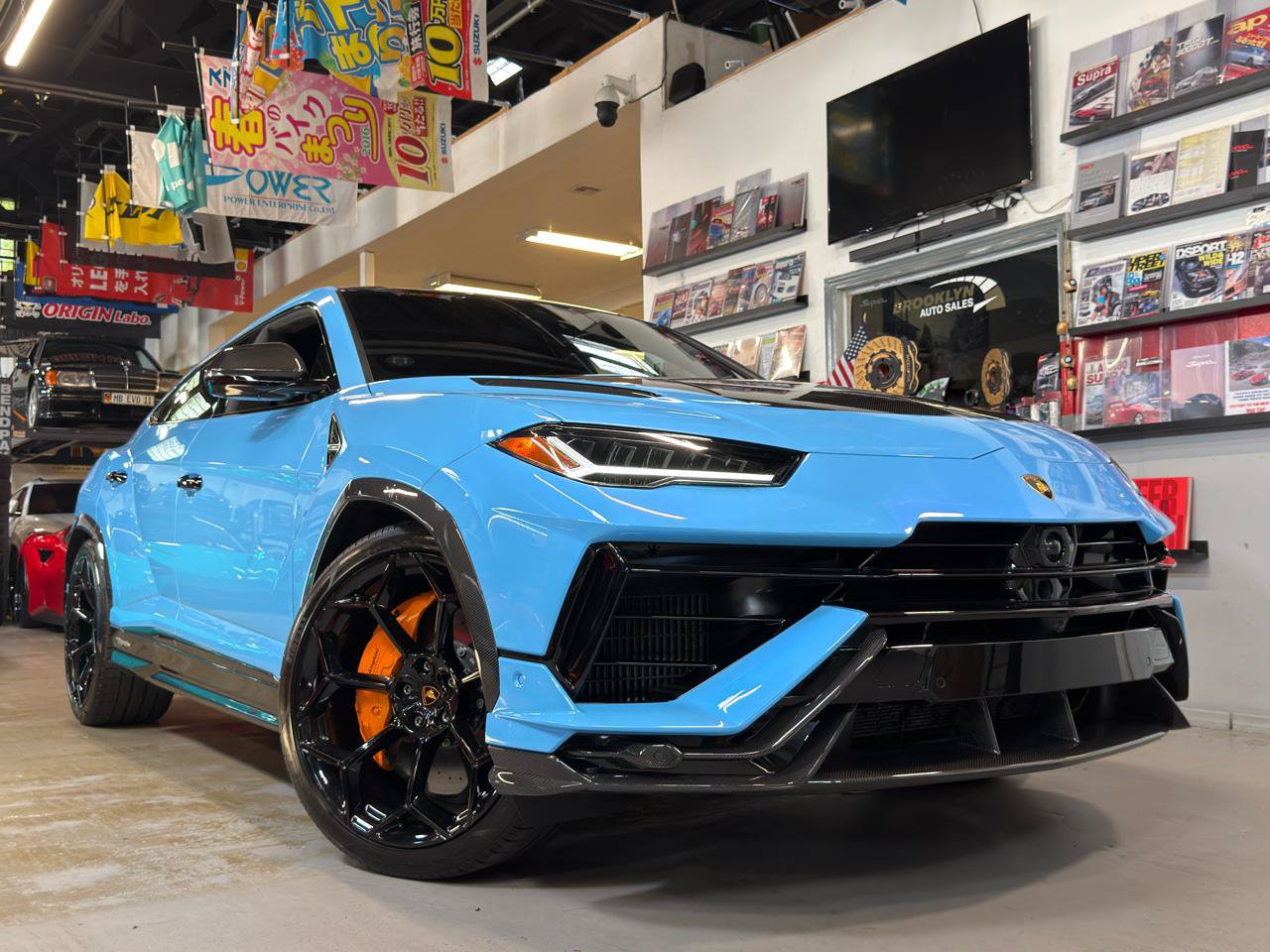 Used 2024 Lamborghini Urus Performante AWD/4WD video 1