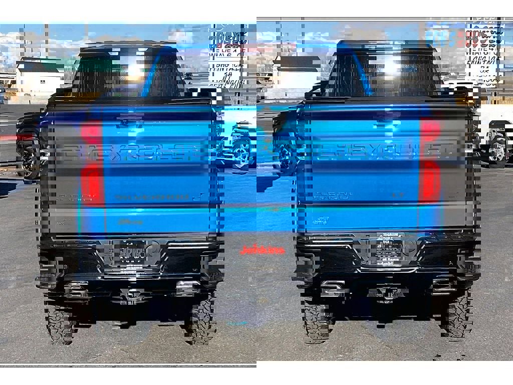 Used 2024 Chevrolet Silverado 1500 LT Trail Boss w/ LT Trail Boss Premium Package image 4