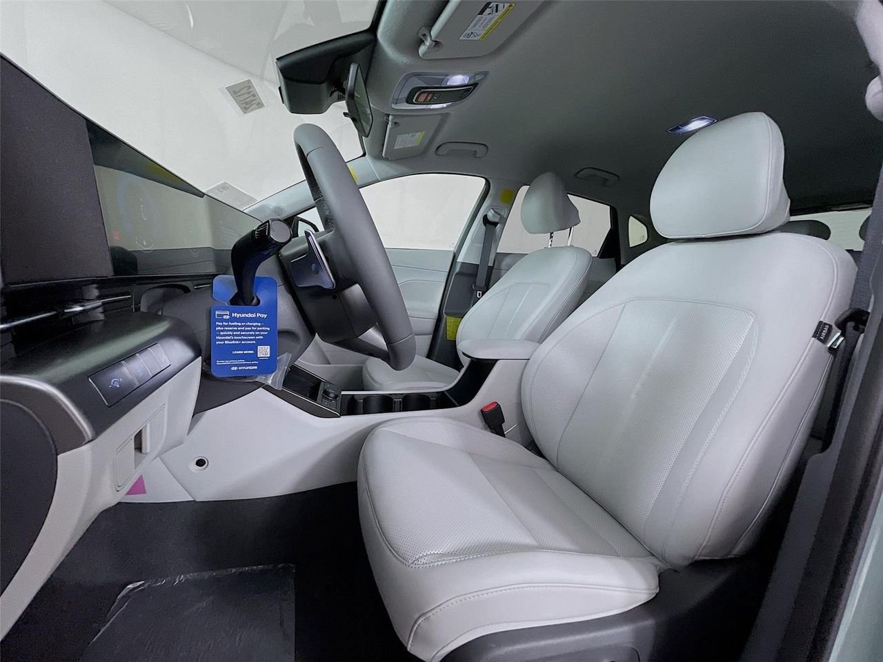 New 2026 Hyundai Kona SEL Premium AWD/4WD image 18