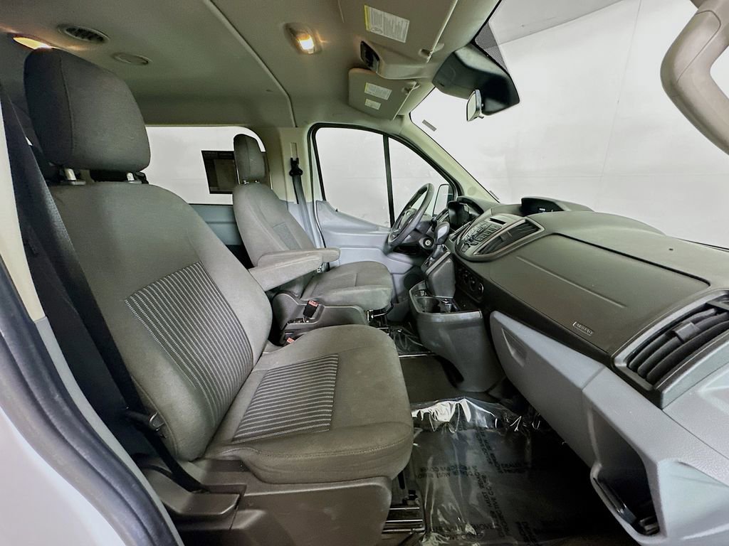 Used 2016 Ford Transit 350 XLT RWD image 12
