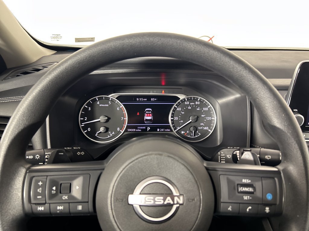 Used 2024 Nissan Rogue SV FWD image 13