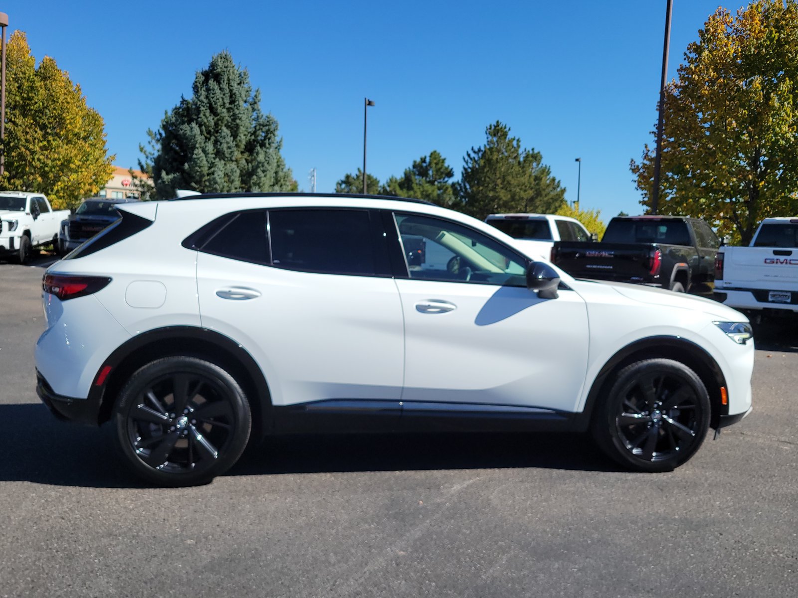 Used 2023 Buick Envision Essence w/ Sport Touring Package AWD/4WD image 2