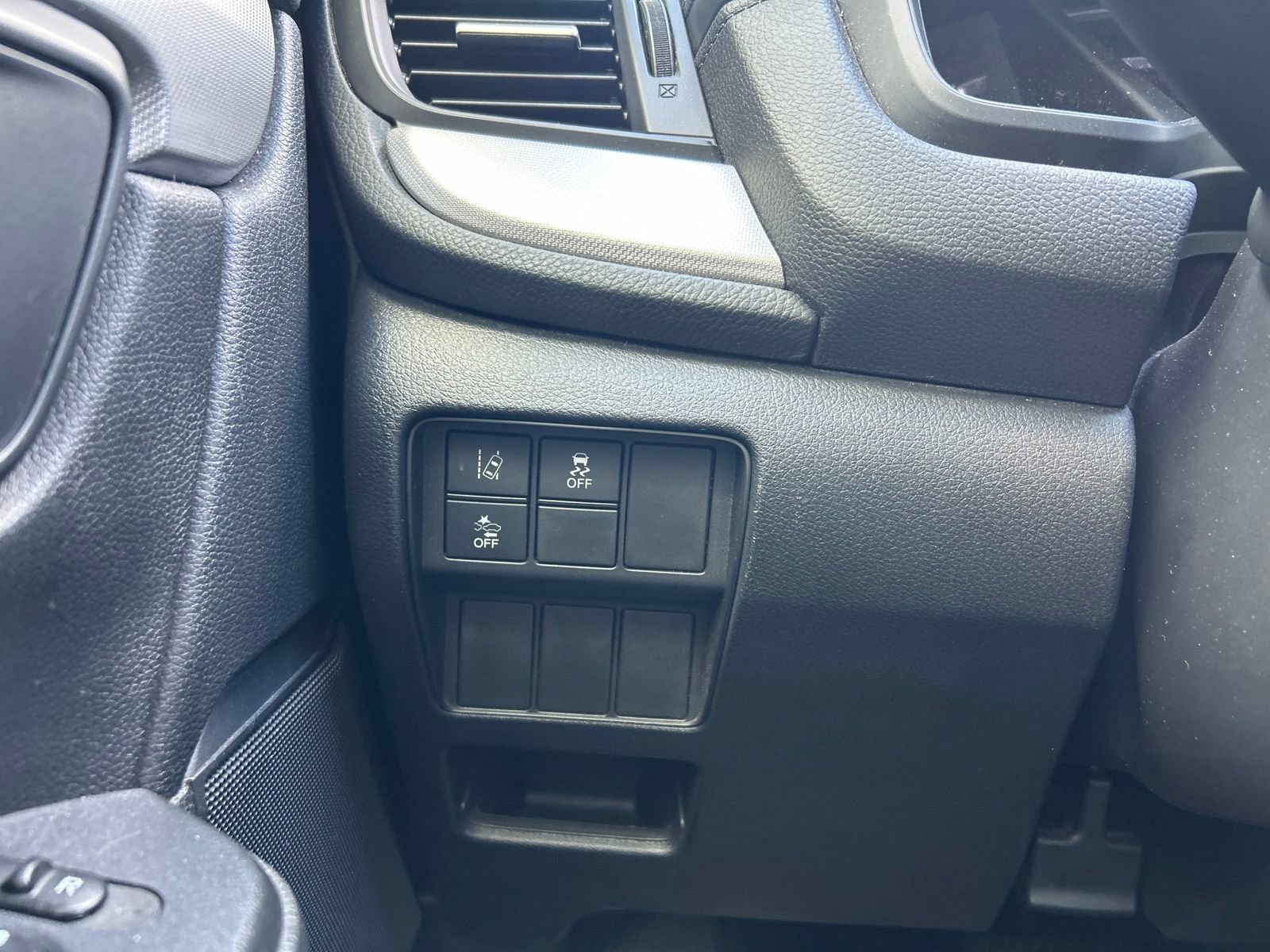 Used 2020 Honda CR-V LX image 13
