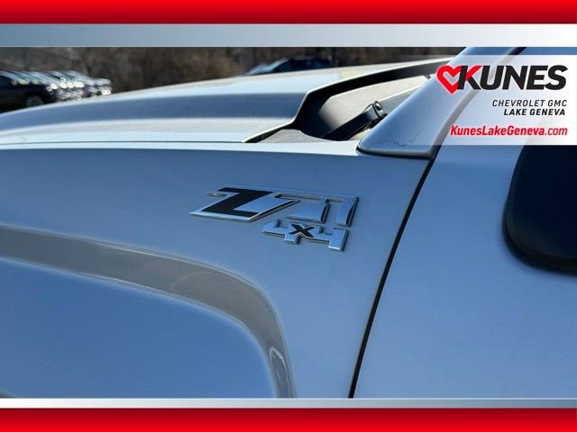 Used 2018 GMC Sierra 1500 SLE w/ SLE Value Package image 8