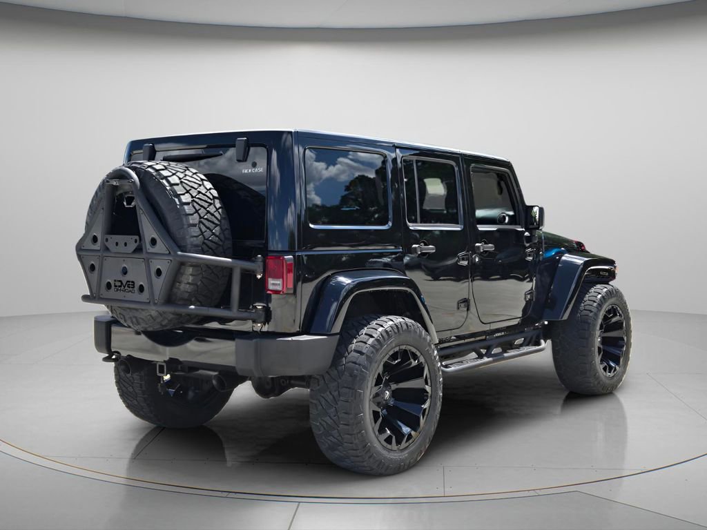 Used 2018 Jeep Wrangler Unlimited Sahara AWD/4WD image 7