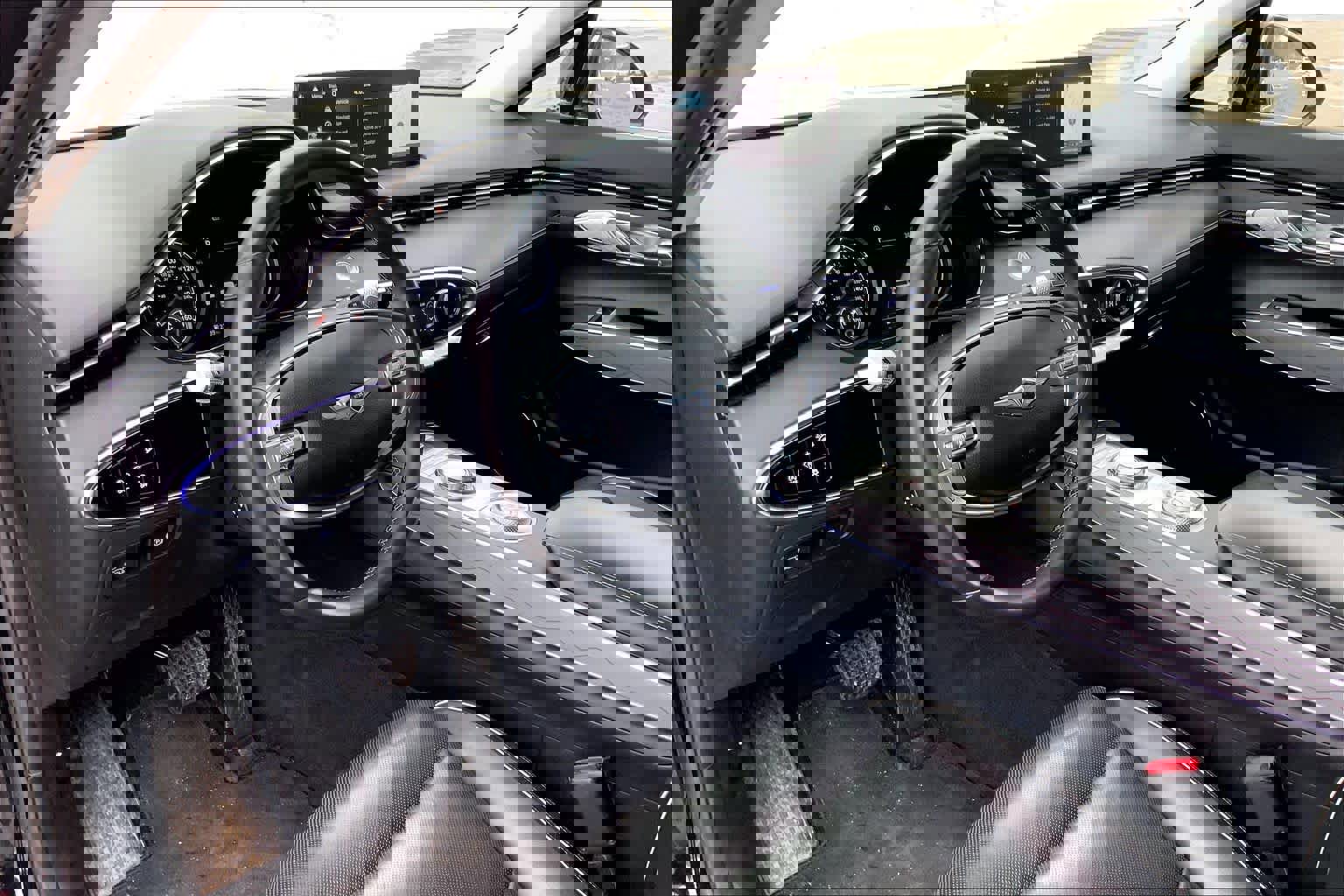 Used 2024 Genesis GV70 2.5T w/ Advanced Package image 18