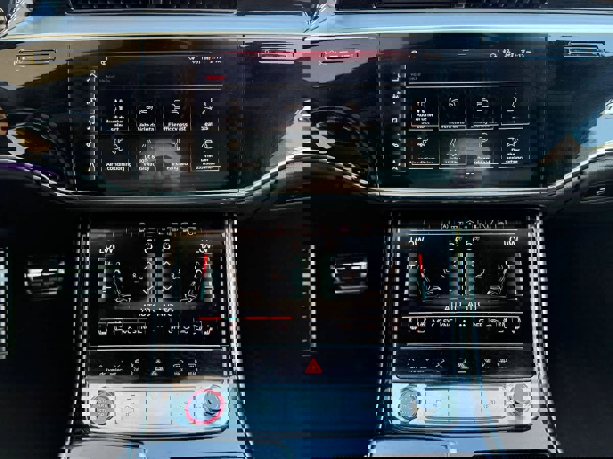 Used 2021 Audi S8 L w/ S8 Executive Package image 46