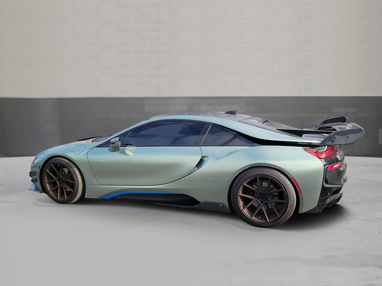 Used 2014 BMW i8 AWD/4WD image 2