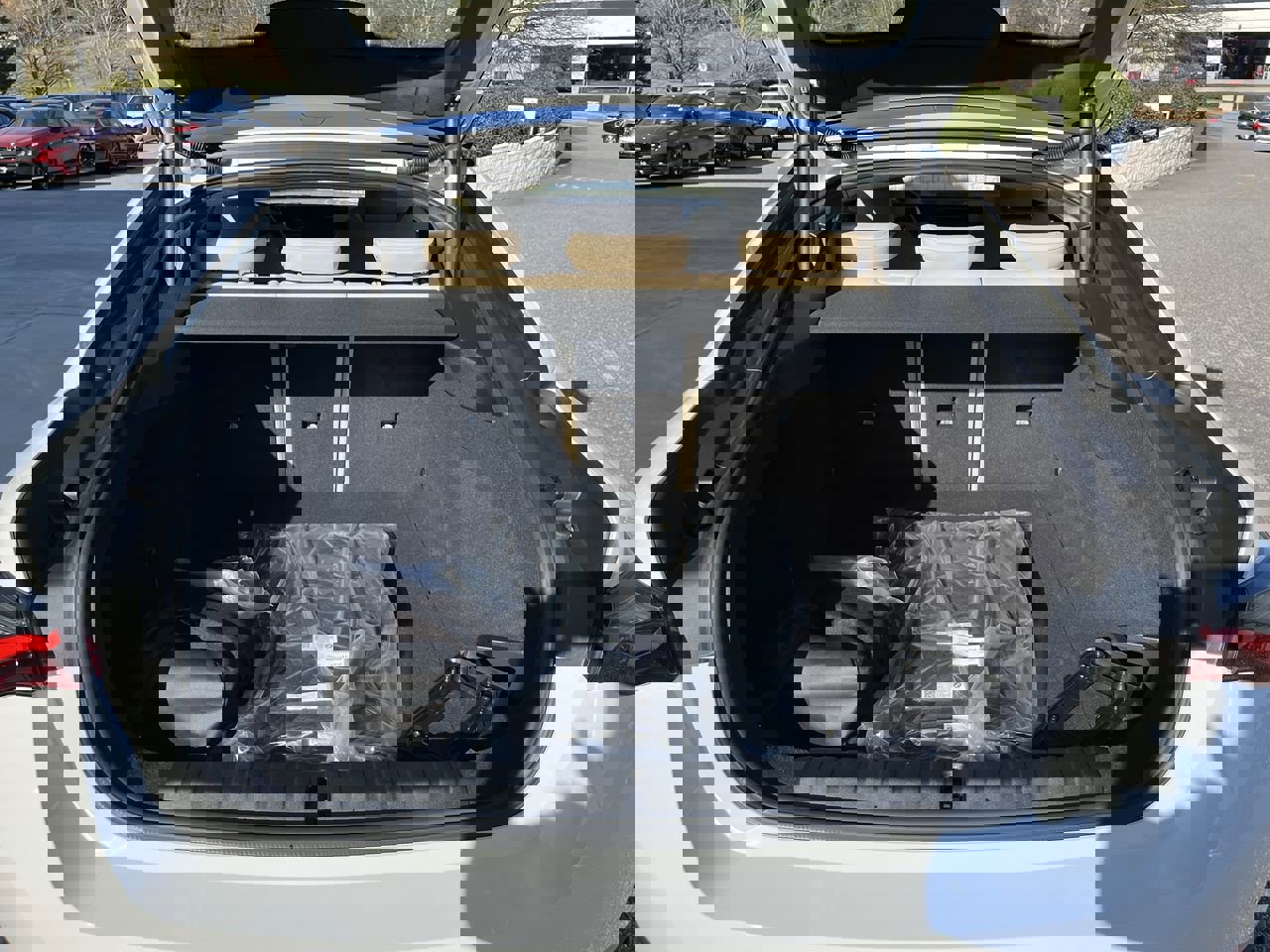 Used 2026 BMW i4 eDrive40 w/ Premium Package image 36