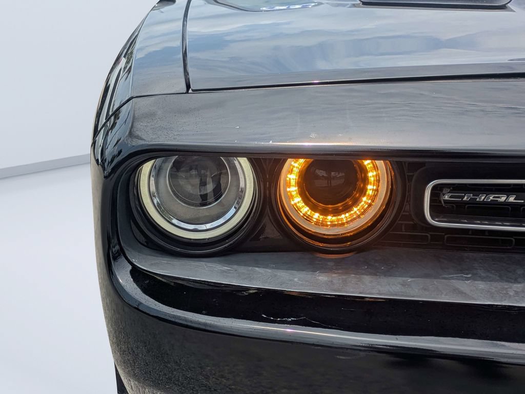 Used 2023 Dodge Challenger SXT RWD image 12