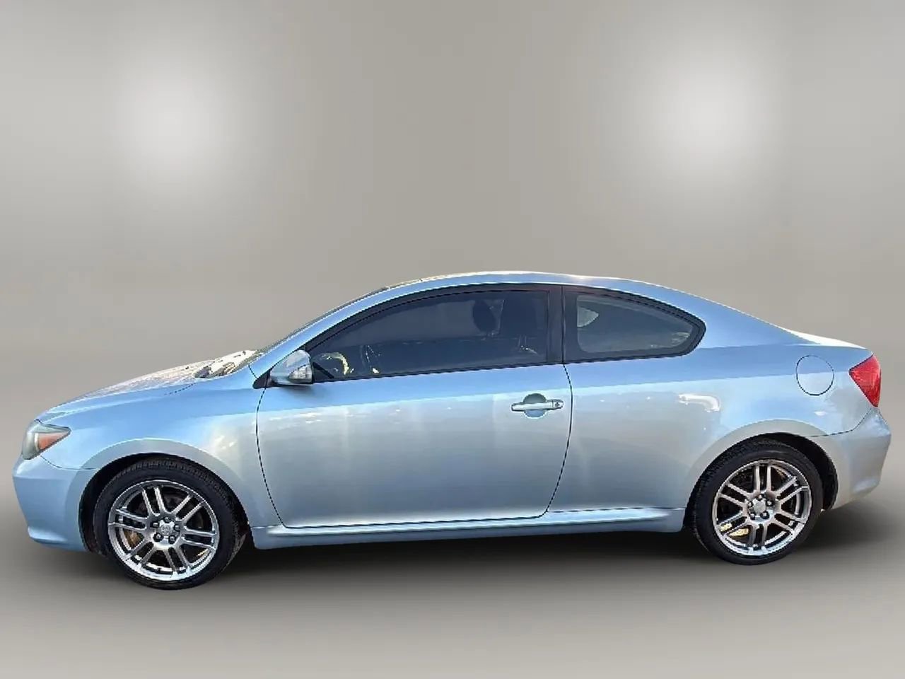 Used 2005 Scion tC image 2