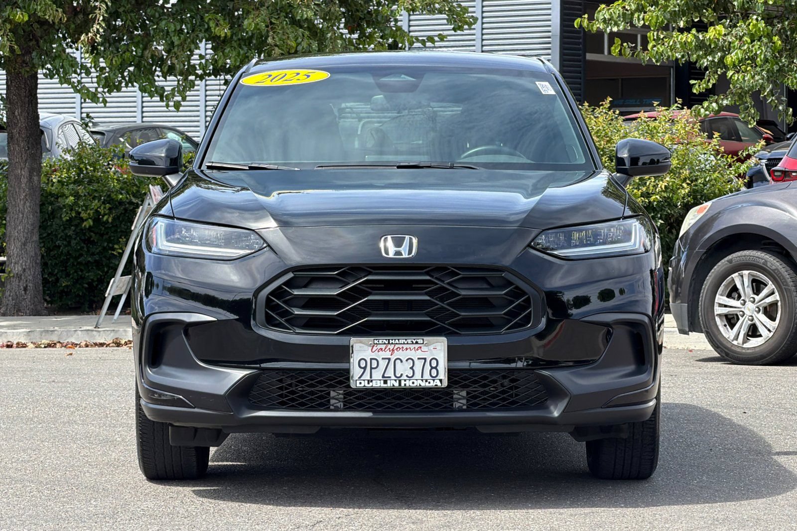 Certified 2025 Honda HR-V Sport image 9