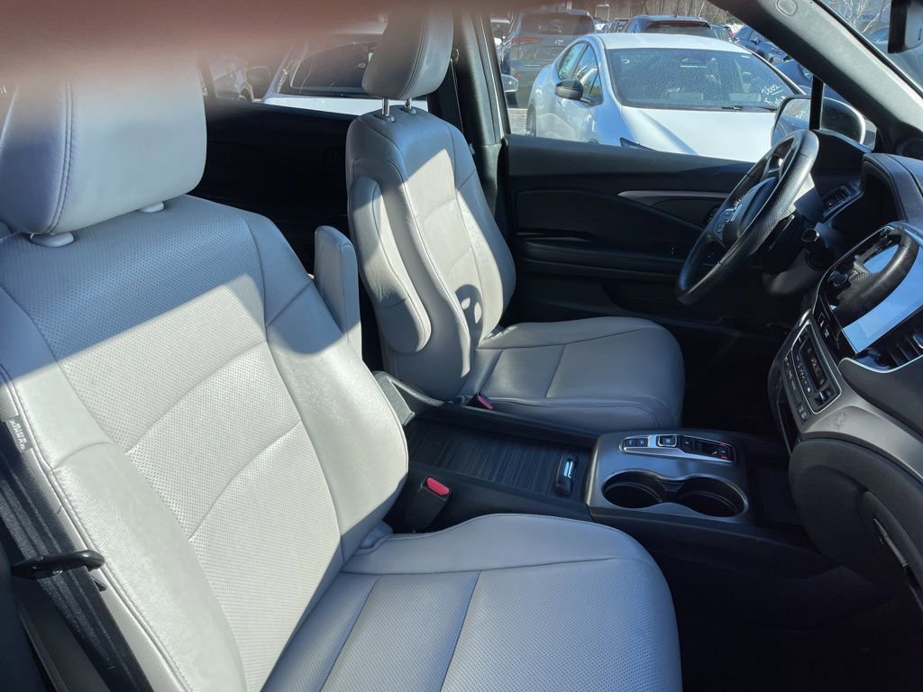 Used 2022 Honda Passport EX-L image 11