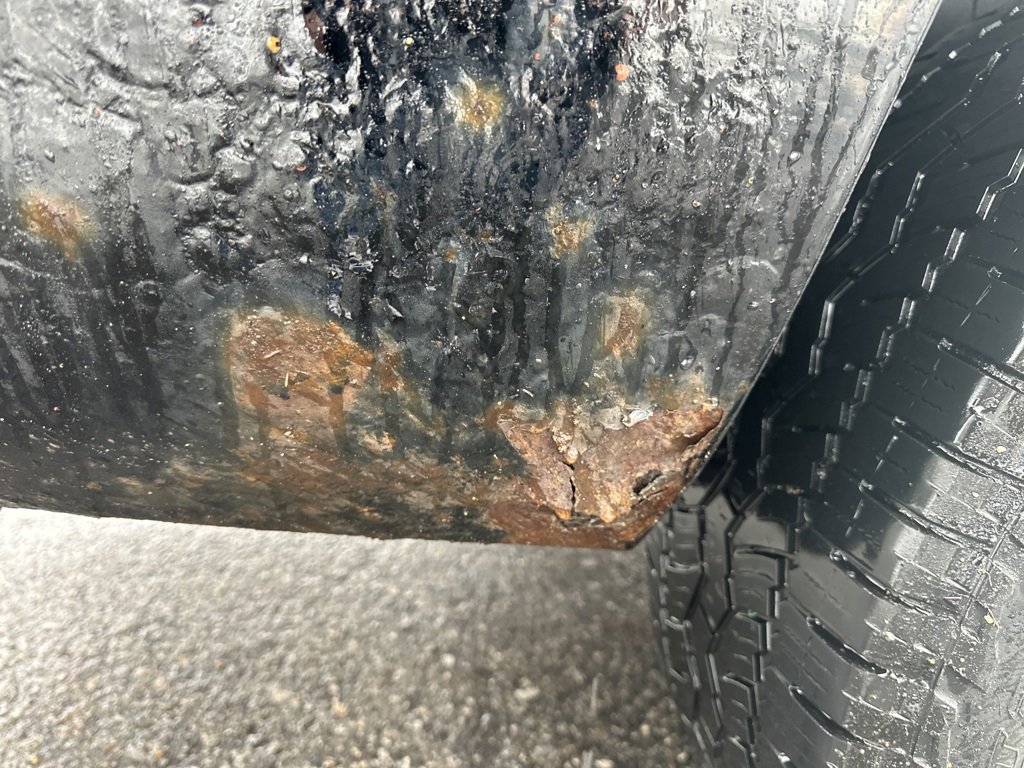 Used 2011 Chevrolet Avalanche LT w/ Luxury Package image 17