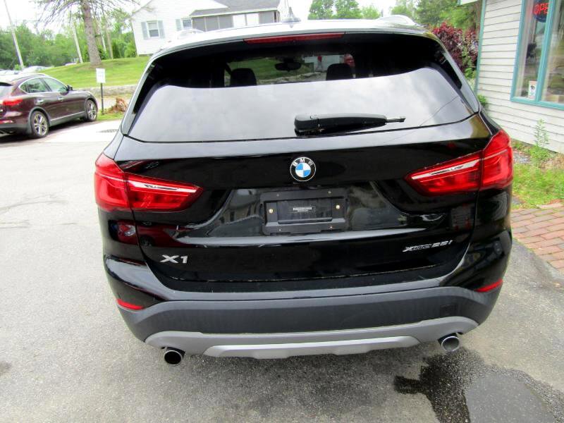 Used 2018 BMW X1 xDrive28i w/ Convenience Package image 5