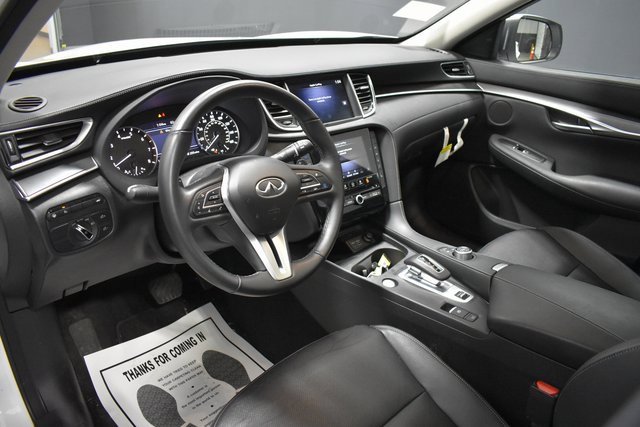 Used 2025 INFINITI QX50 Luxe image 7