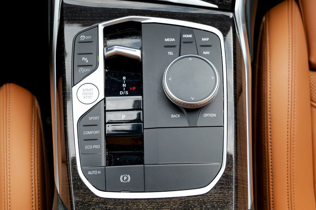 Used 2023 BMW 330i xDrive Sedan w/ Driving Assistance Package image 48