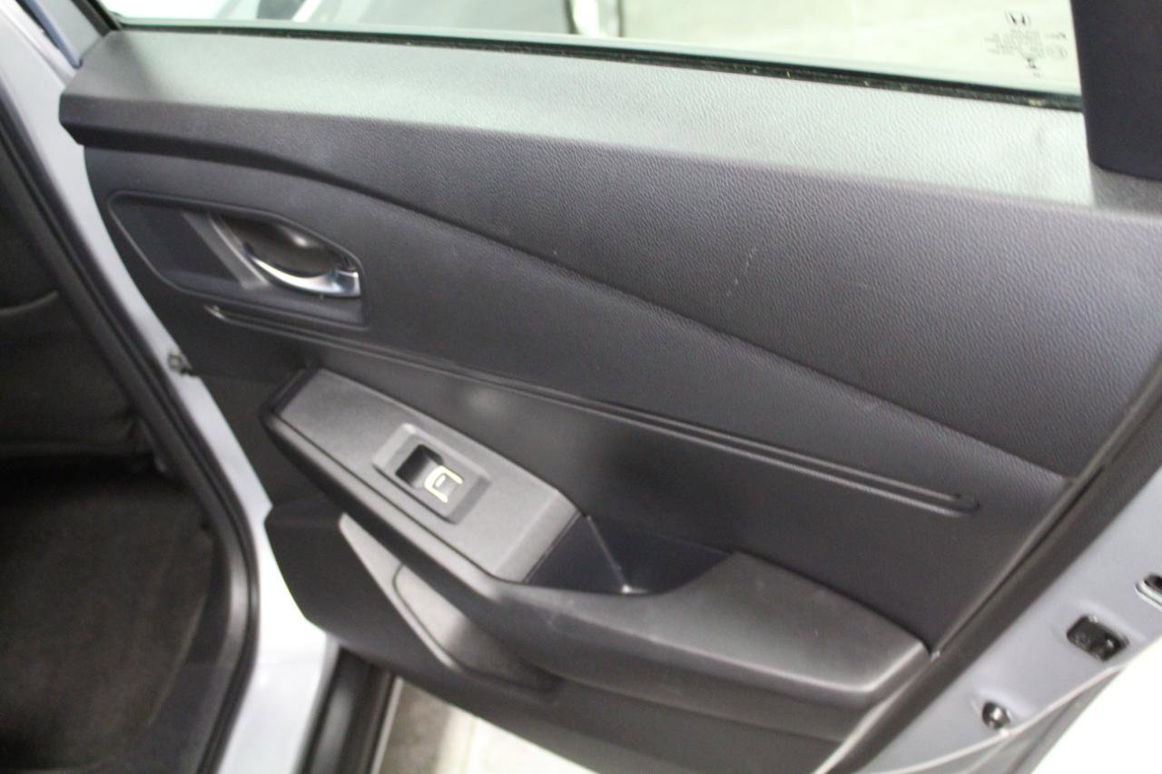 Used 2023 Honda Accord LX image 25
