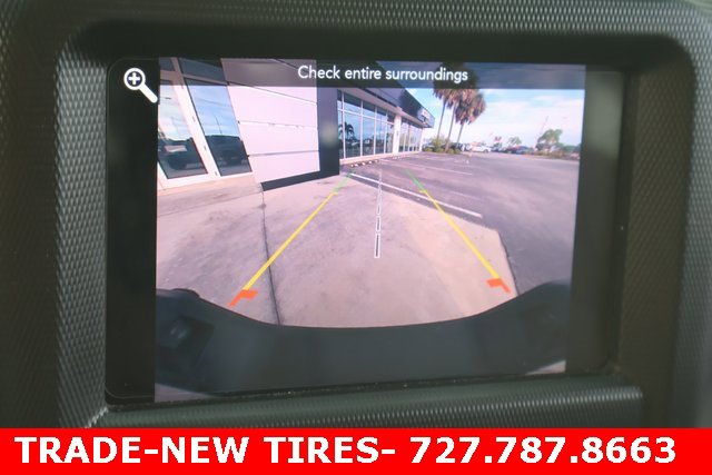 Used 2021 Jeep Gladiator Willys image 24