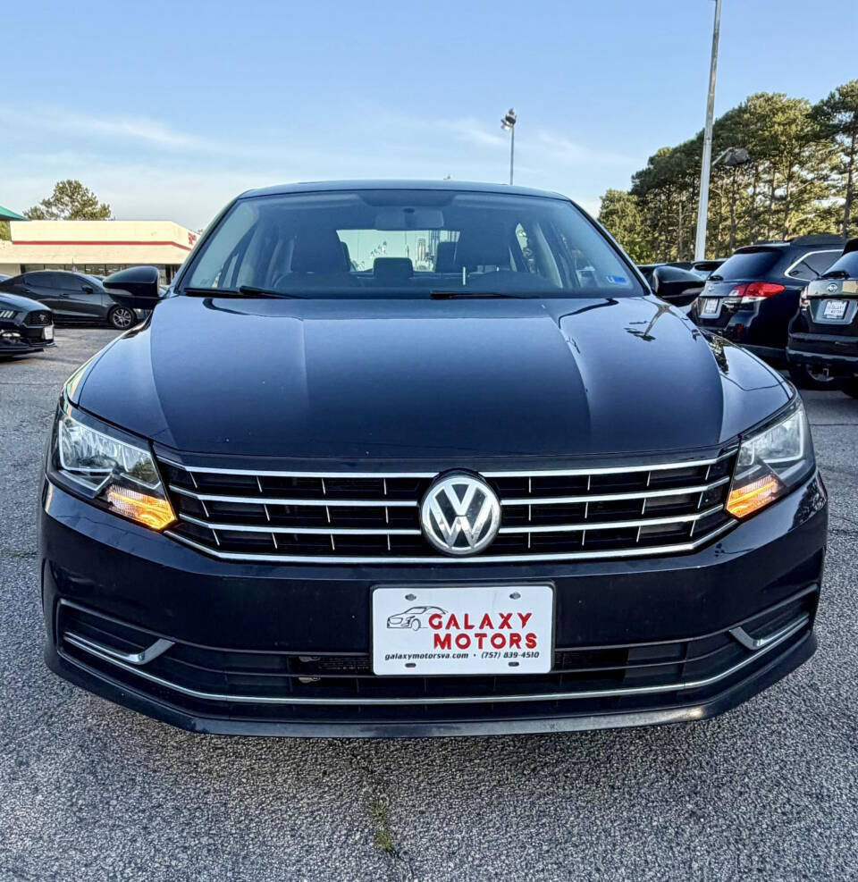 Used 2019 Volkswagen Passat 2.0T Wolfsburg FWD image 2