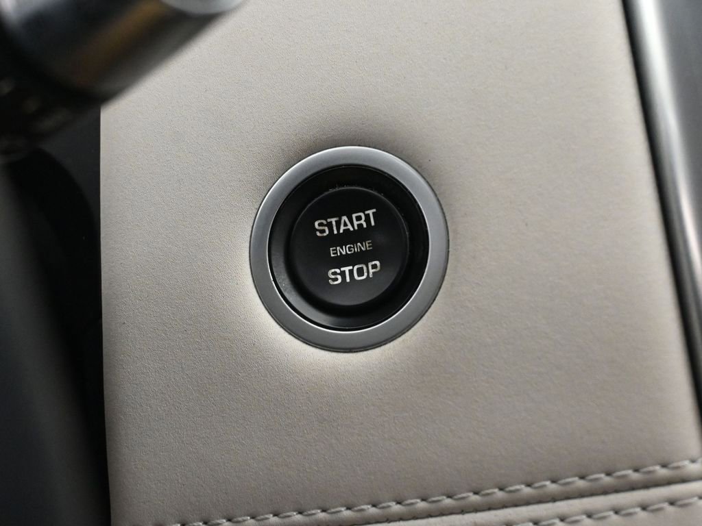 Used 2022 Land Rover Discovery Sport S image 45