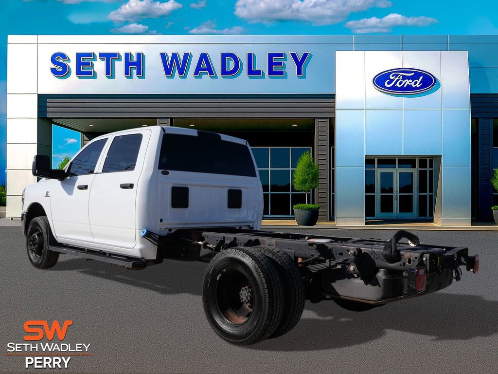 Used 2023 RAM 3500 Tradesman w/ Chrome Appearance Group image 7