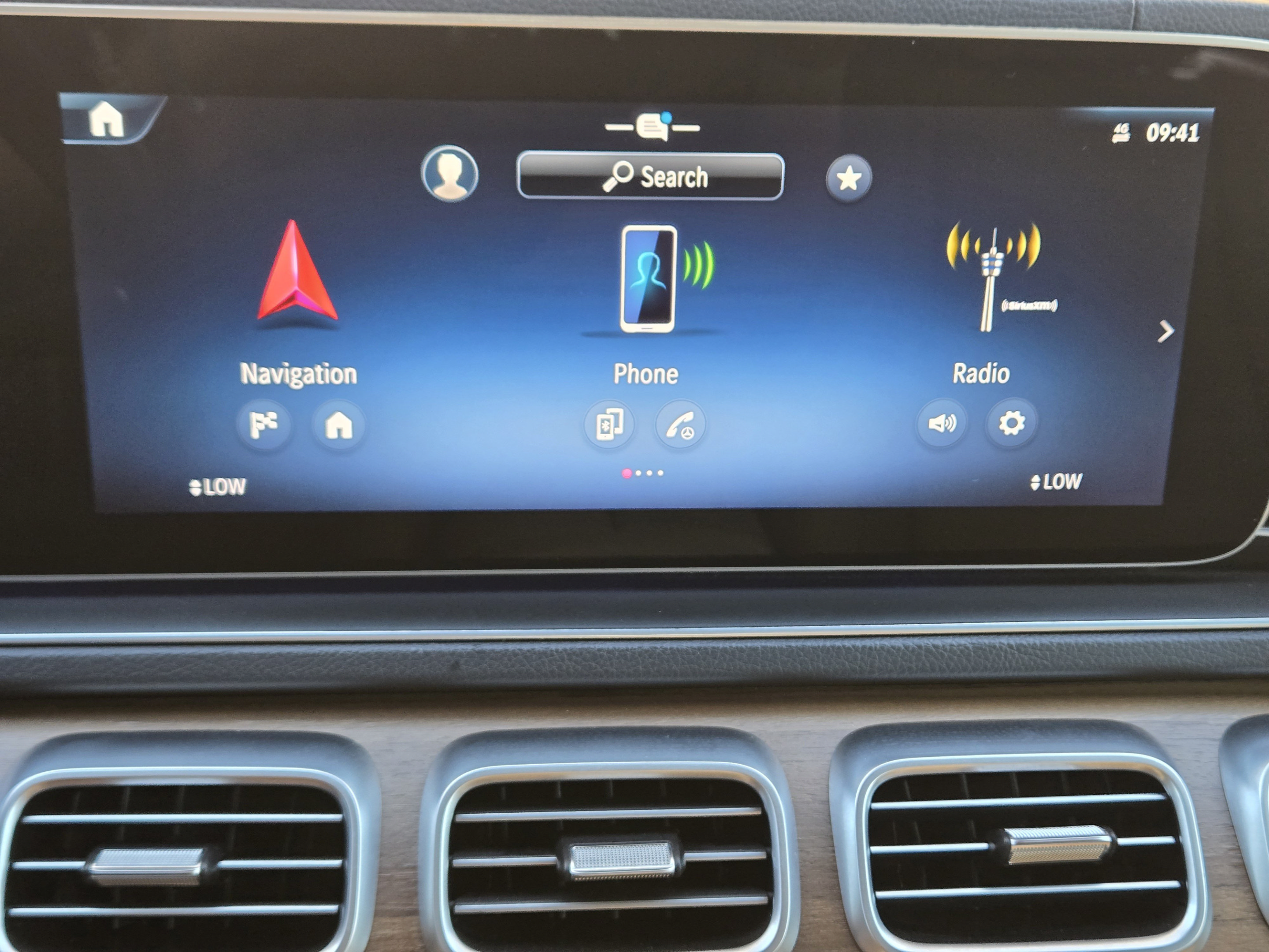 Certified 2024 Mercedes-Benz GLS 450 4MATIC image 14