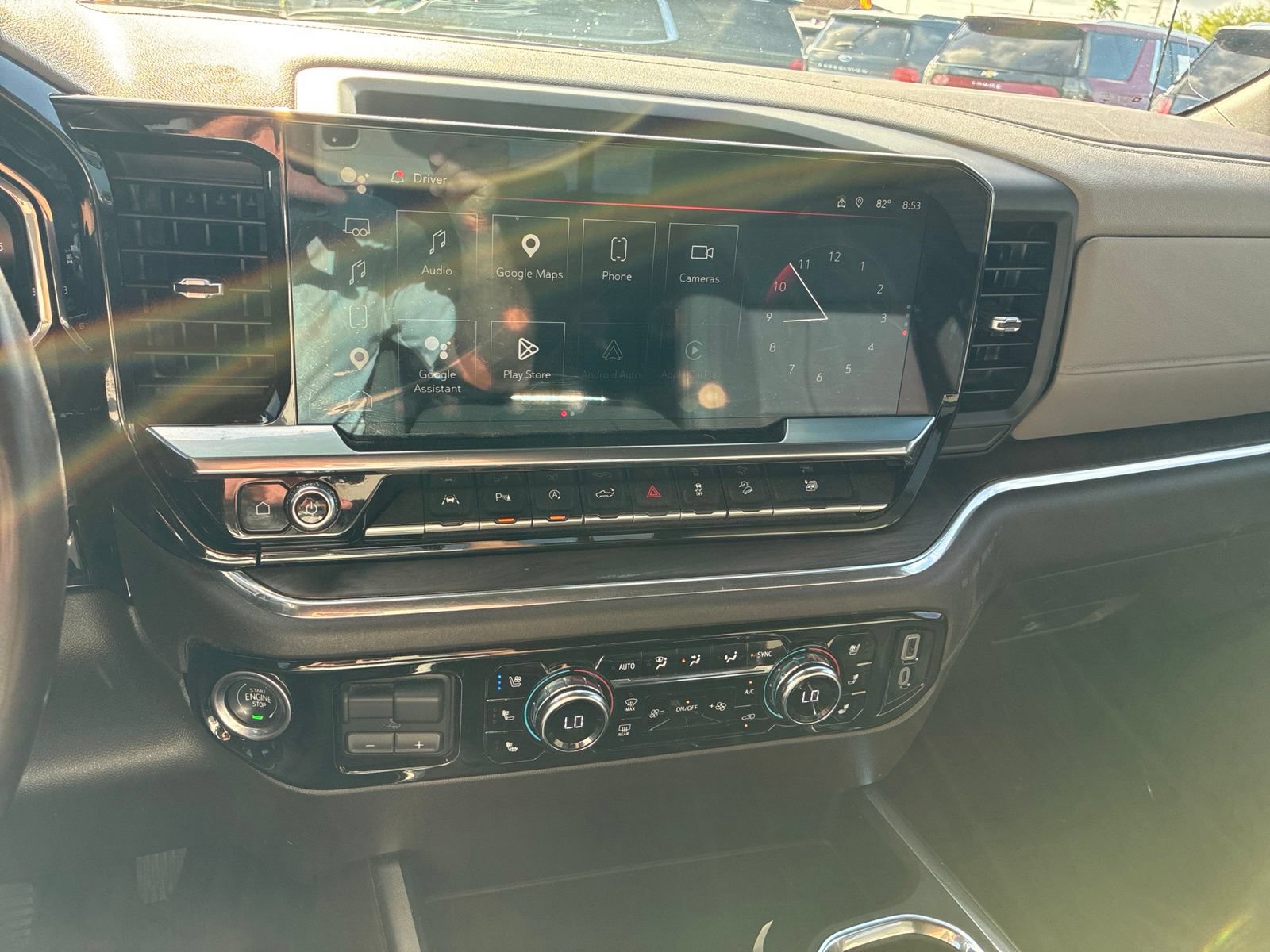 Used 2023 GMC Sierra 1500 SLT AWD/4WD image 18