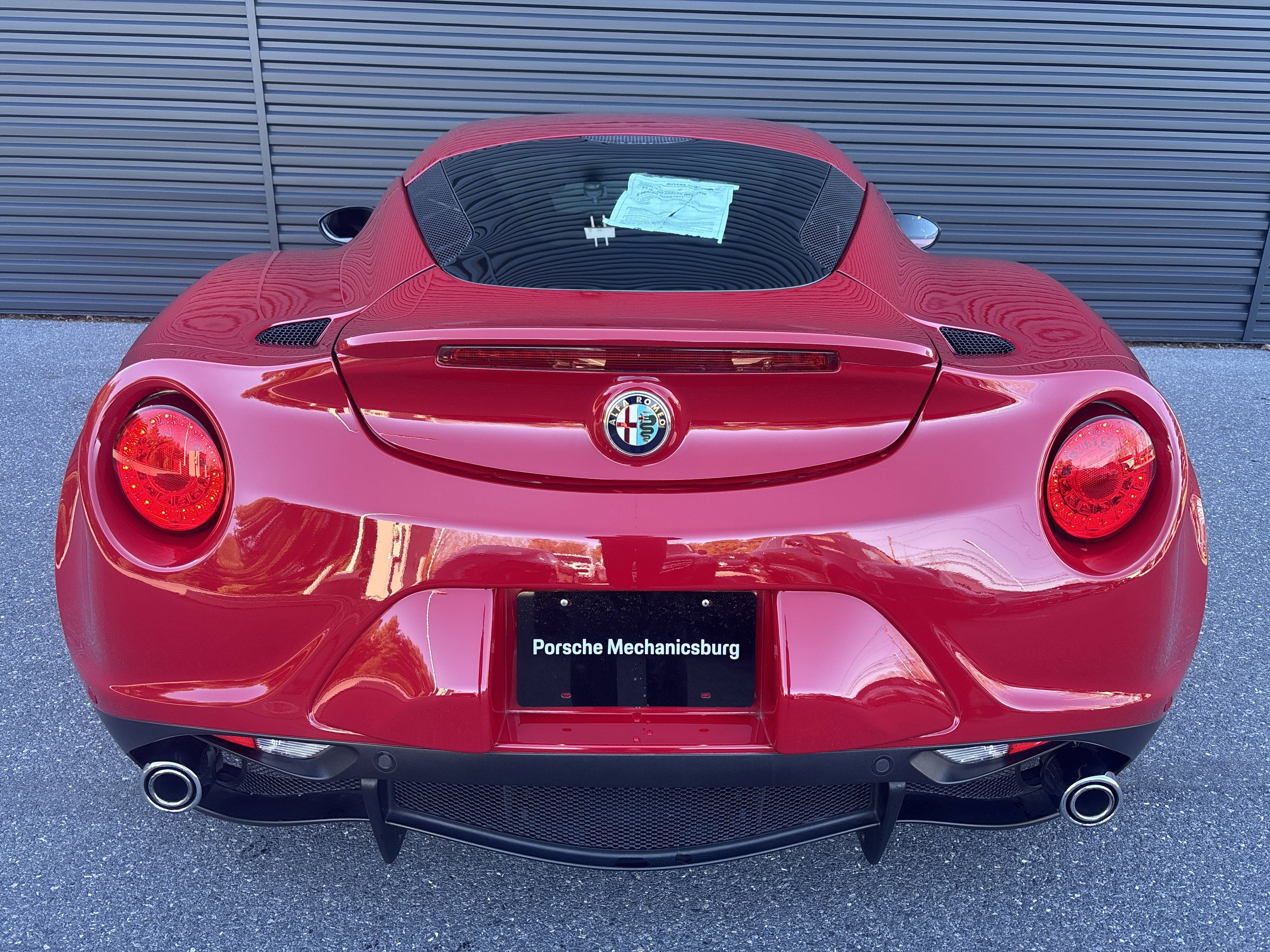 Used 2015 Alfa Romeo 4C Coupe w/ Leather Interior Group image 4