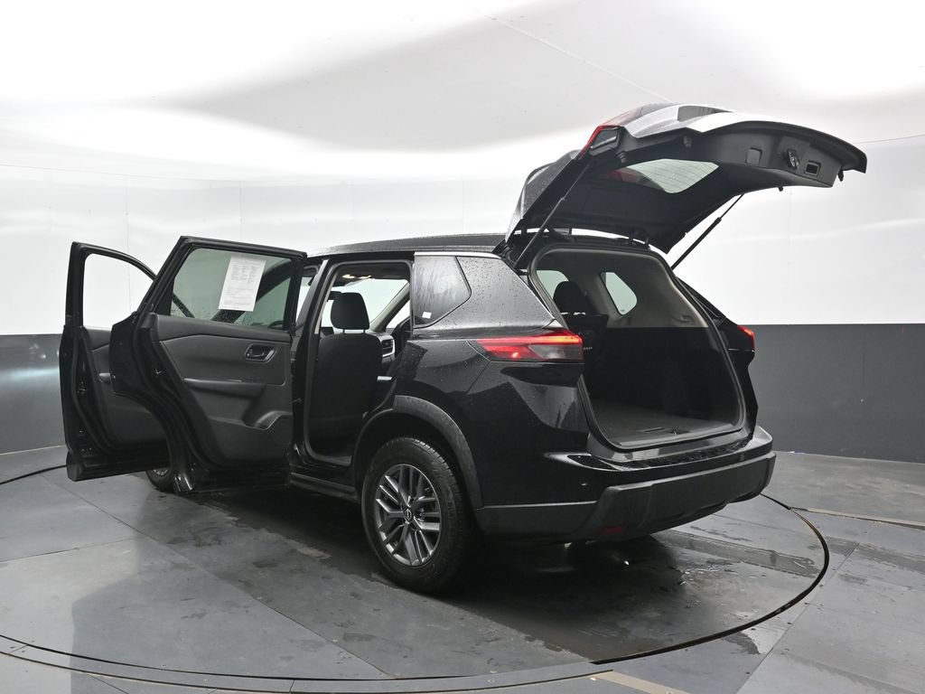 Used 2024 Nissan Rogue S AWD/4WD image 48