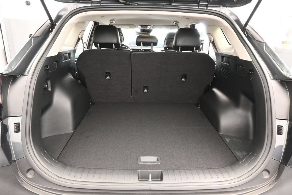 Used 2024 Kia Sportage EX FWD image 36